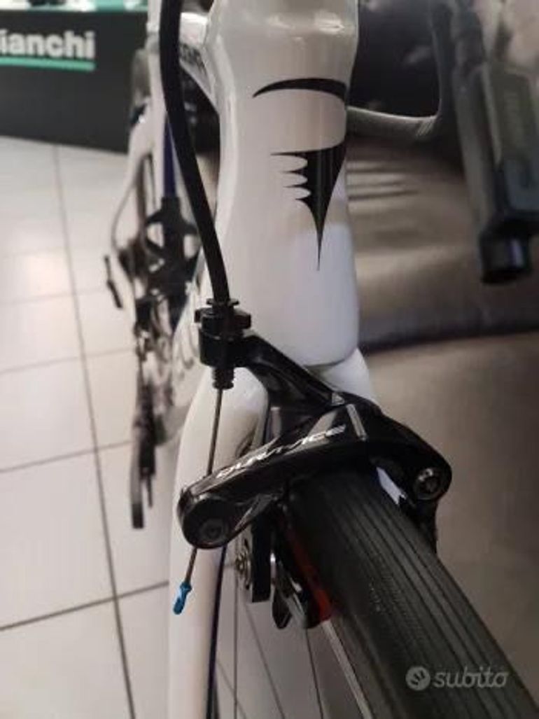 Gebrauchtes Pinarello F10 2019 Road & Gravel, Weiß — Bild 14 von 21