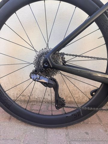 Used Whistle Custom Shimano Ultegra Di2 2025 Road & Gravel, Black — image 4 of 6