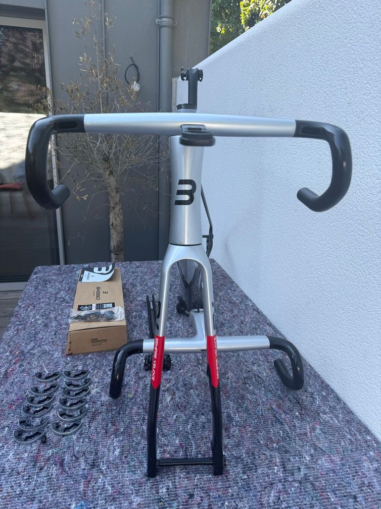 Brugt Basso SV Frameset 2025 Road & Gravel — billede 3 af 16