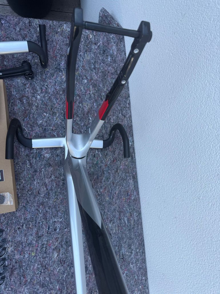 Brugt Basso SV Frameset 2025 Road & Gravel — billede 9 af 16
