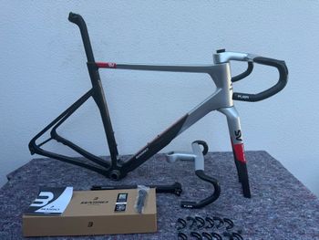 Basso SV Frameset 2025 Road & Gravel usato