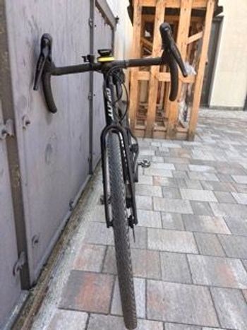 Brugt Giant Revolt Shimano GRX 2022 Road & Gravel — billede 3 af 5