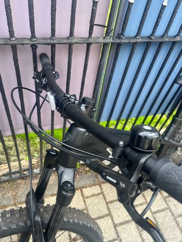 Tweedehands Trek Roscoe 7 2024 2024 Mountainbike — afbeelding 9 van 11