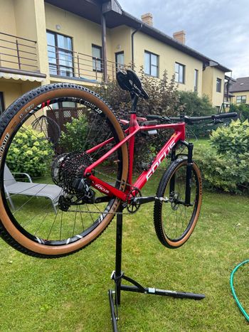 Brugt Focus Raven 8.8 2022 2022 Mountainbike — billede 2 af 25