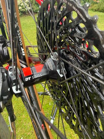 Gebrauchtes Focus Raven 8.8 2022 2022 Mountainbike, Rot — Bild 16 von 25