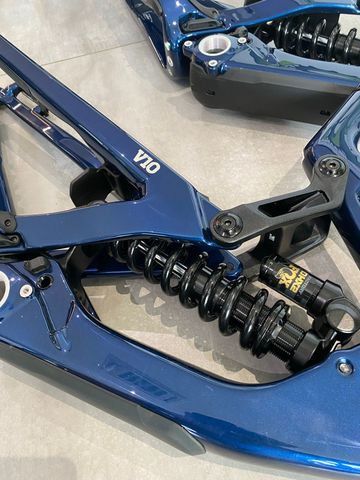 Santa Cruz V10 DH X01 2027 Frameset 2027 Mountainbike d'occasion — image 2 sur 3