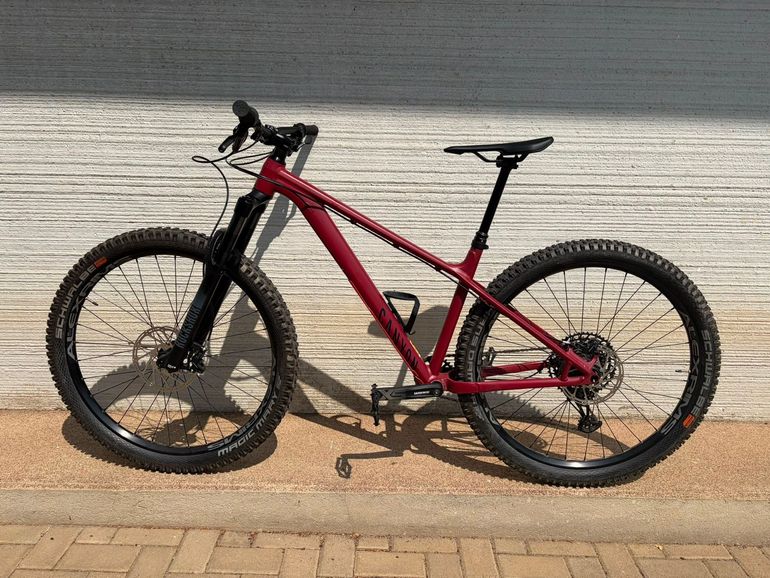 Gebrauchtes Canyon Stoic 3 2024 2024 Mountainbike, Rot, 27.5, 29 — Bild 16 von 17