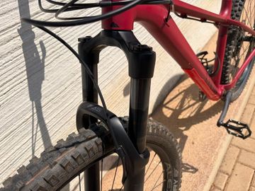 Used Canyon Stoic 3 2024 2024 Mountainbike, Red, 27.5, 29 — image 13 of 17