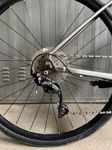 Brugt Giant Fastroad Shimano 105 2022 Road & Gravel — billede 5 af 10