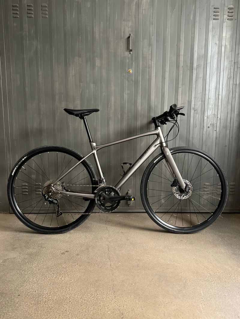 Gebrauchtes Giant Fastroad Shimano 105 2022 Road & Gravel