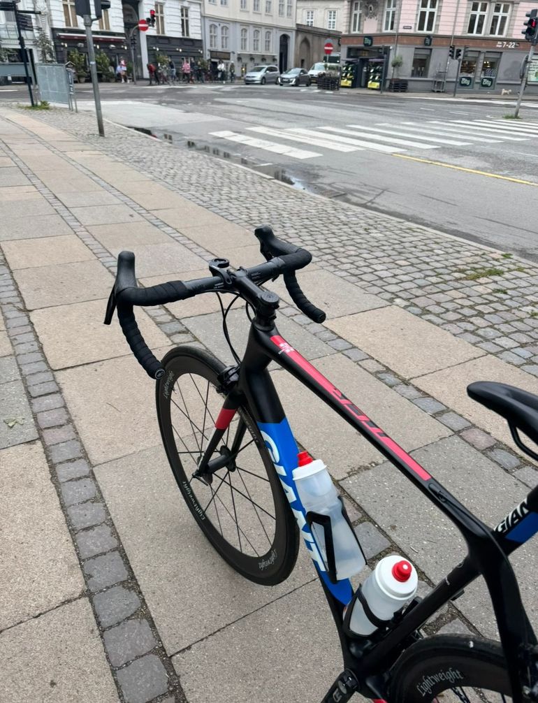 Giant Tcr advanced Shimano Dura Ace 2019 Road & Gravel d'occasion — image 4 sur 5