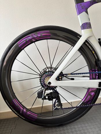 Scott foil rc Custom SRAM Force eTap AXS 2025 Road & Gravel d'occasion — image 9 sur 20