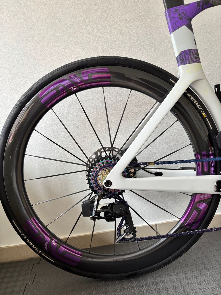 Scott foil rc Custom SRAM Force eTap AXS 2025 Road & Gravel d'occasion — image 9 sur 20