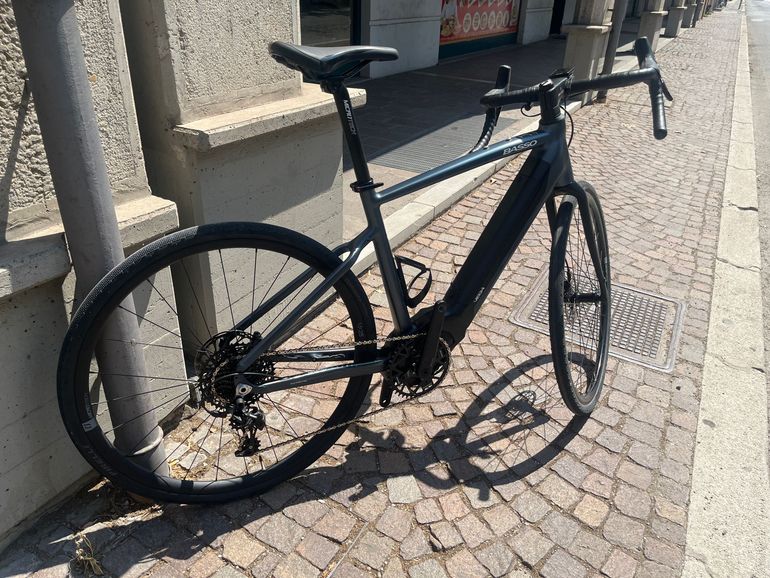 Basso Custom SRAM Apex 2024 Road & Gravel de segunda mano, Gris claro — imagen 2 de 6