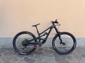 Tweedehands YT Industries Capra CORE 2 29 2024 2024 Mountainbike — afbeelding 1 van 19
