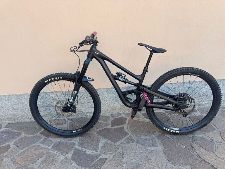 Brugt YT Industries Capra CORE 2 29 2024 2024 Mountainbike — billede 2 af 19