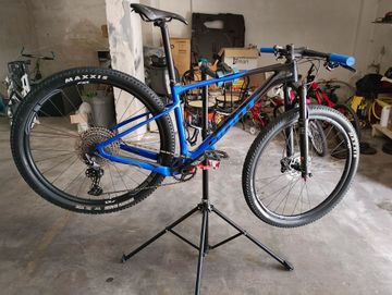 Tweedehands Giant XTC, Advanced 29 3 2022 2022 Mountainbike — afbeelding 1 van 10