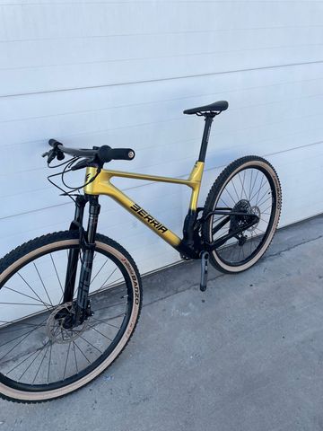 Used Berria MAKO 8 2024 2024 Mountainbike, Black — image 8 of 12