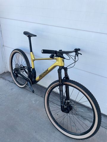 Used Berria MAKO 8 2024 2024 Mountainbike, Black — image 2 of 12