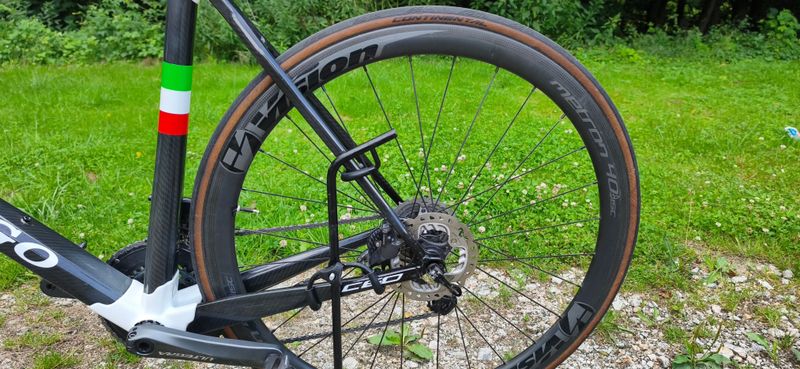 Used Colnago C60 Disc 2018 Road & Gravel, Black — image 15 of 16