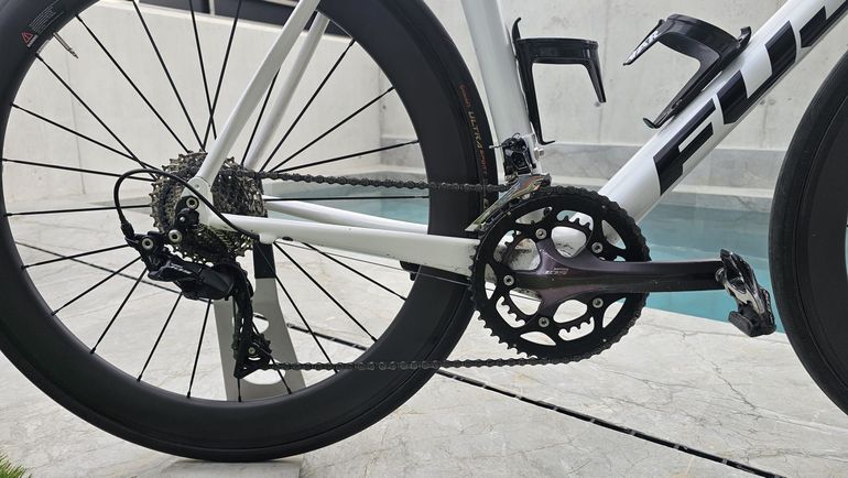 Fuji Sst Shimano 105 2014 Road & Gravel usato, Bianco — immagine 6 di 6
