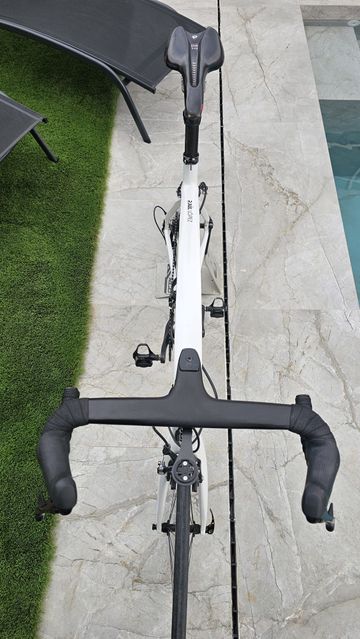 Used Fuji Sst Shimano 105 2014 Road & Gravel, White — image 3 of 6
