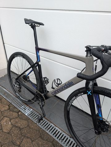 Used Cannondale SuperSix EVO SRAM Force 2023 Road & Gravel, Light Gray — image 3 of 8