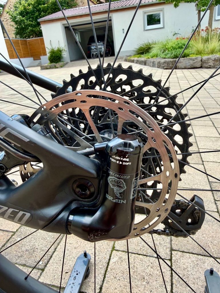 Specialized Epic EVO Expert 2021 2021 Mountainbike usato, Nero — immagine 9 di 14