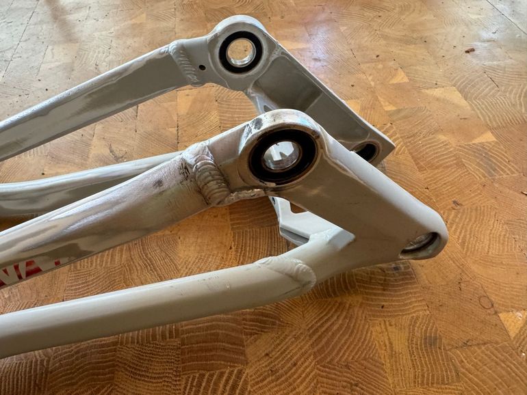 Tweedehands Commencal Custom Frameset 2020 Mountainbike — afbeelding 12 van 13