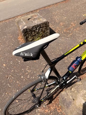 Used Giant TCR Advanced 1 2016 2016 Road & Gravel, Black — image 3 of 14