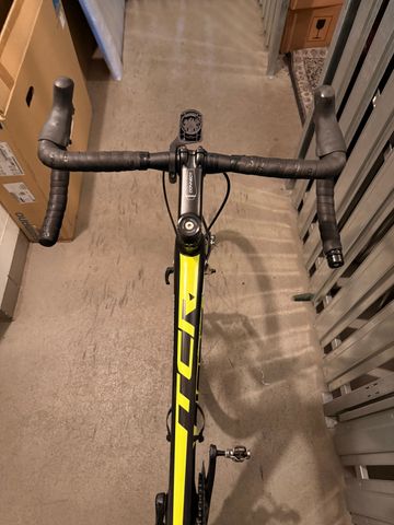 Used Giant TCR Advanced 1 2016 2016 Road & Gravel, Black — image 10 of 14