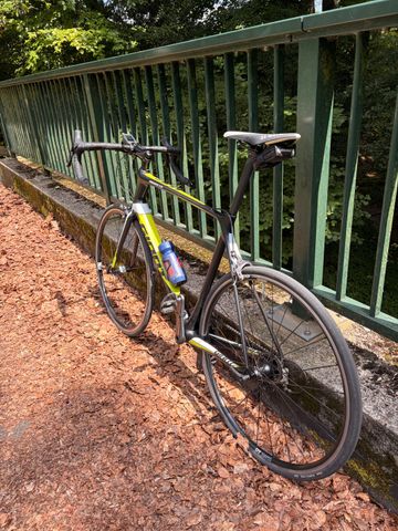 Used Giant TCR Advanced 1 2016 2016 Road & Gravel, Black — image 5 of 14