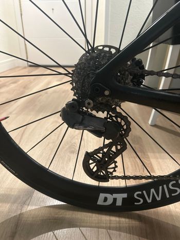 Used Pinarello F Shimano Ultegra Di2 2025 Road & Gravel, Black — image 3 of 6
