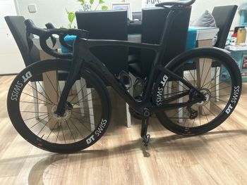 Used Pinarello F Shimano Ultegra Di2 2025 Road & Gravel, Black — image 2 of 6