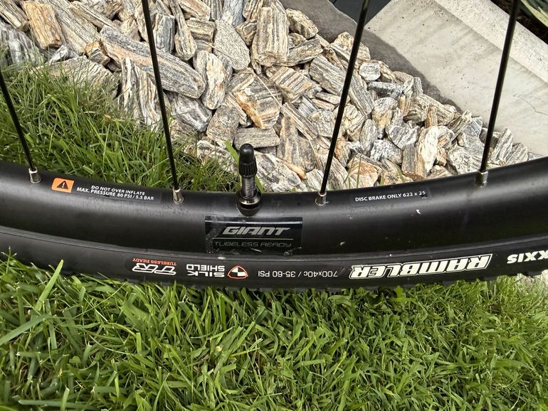 Używany Liv Devote 0 2024 2024 Road & Gravel — zdjęcie 12 z 17
