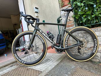 Specialized Tarmac SRAM Force eTap AXS 2022 Road & Gravel de segunda mano