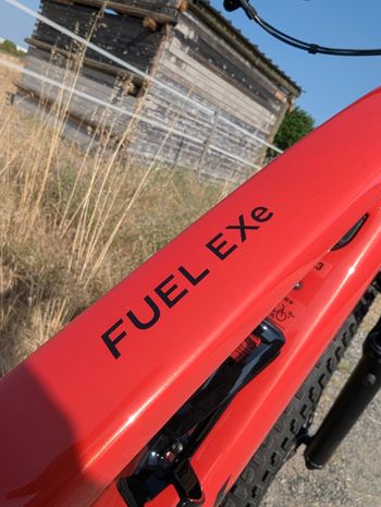 Brugt Trek Fuel EXe 9.8 2025 2025 Mountainbike — billede 5 af 5