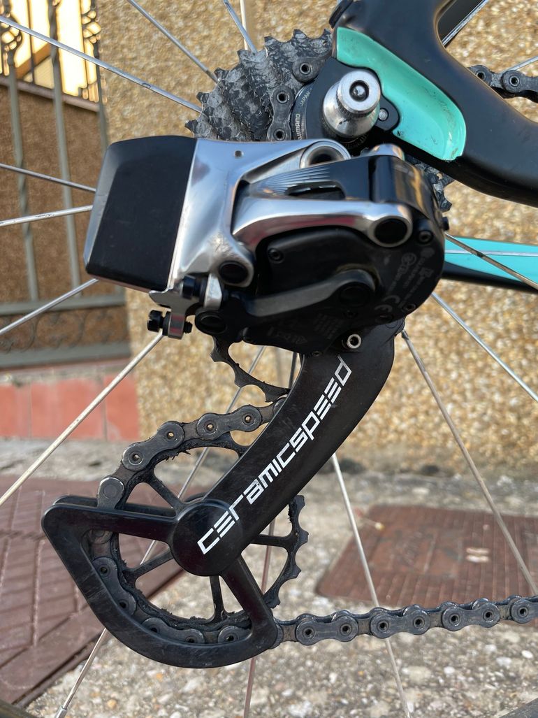 Brugt Bianchi Oltre XR4 Red eTap 2018 2018 Road & Gravel — billede 3 af 5