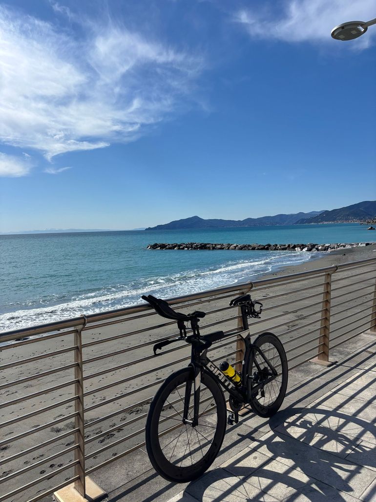 Used Giant Trinity Custom SRAM Force eTap AXS 2021 Road & Gravel, Black — image 2 of 3