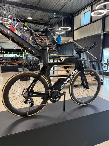 Tweedehands Cervélo P5 Force AXS 2024 2024 Road & Gravel — afbeelding 3 van 5