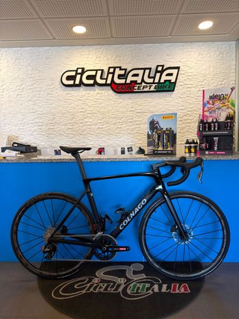 Colnago V5Rs Sram Force eTap AXS 2026 2026 Road & Gravel usato