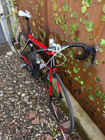 Trek Madone 3.5 H2 Compact 2014 2014 Road & Gravel d'occasion — image 2 sur 7