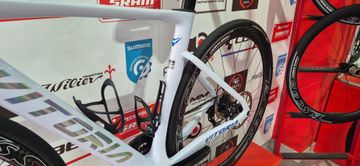 Gebrauchtes Vitoria Ultimate Art 2026 Road & Gravel, Weiß — Bild 15 von 15