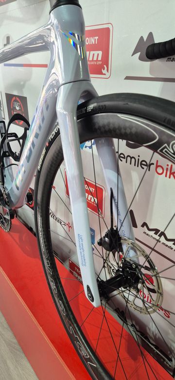 Gebrauchtes Vitoria Ultimate Art 2026 Road & Gravel, Weiß — Bild 5 von 15