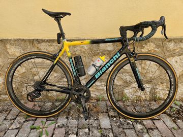 Bianchi Specialissima Super Record 2018 2018 Road & Gravel d'occasion — image 2 sur 26