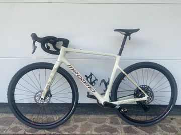 Brugt Megamo Silk SRAM Apex 2025 Road & Gravel — billede 1 af 7
