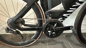 Canyon Speedmax CF 7 Di2 2025 2025 Road & Gravel d'occasion — image 2 sur 8