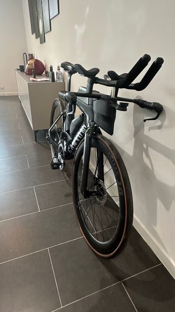 Canyon Speedmax CF 7 Di2 2025 2025 Road & Gravel d'occasion — image 3 sur 8