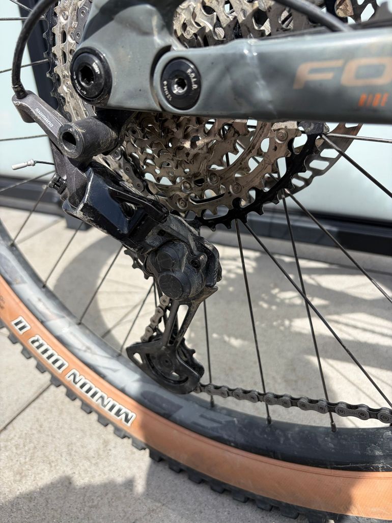 Gebrauchtes Focus SAM² 6.8 2023 2023 Mountainbike, Hellgrau, 29 — Bild 5 von 10