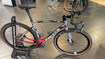 Used Factor ALUTO - Standard package 2026 Frameset 2026 Road & Gravel, Red — image 3 of 3
